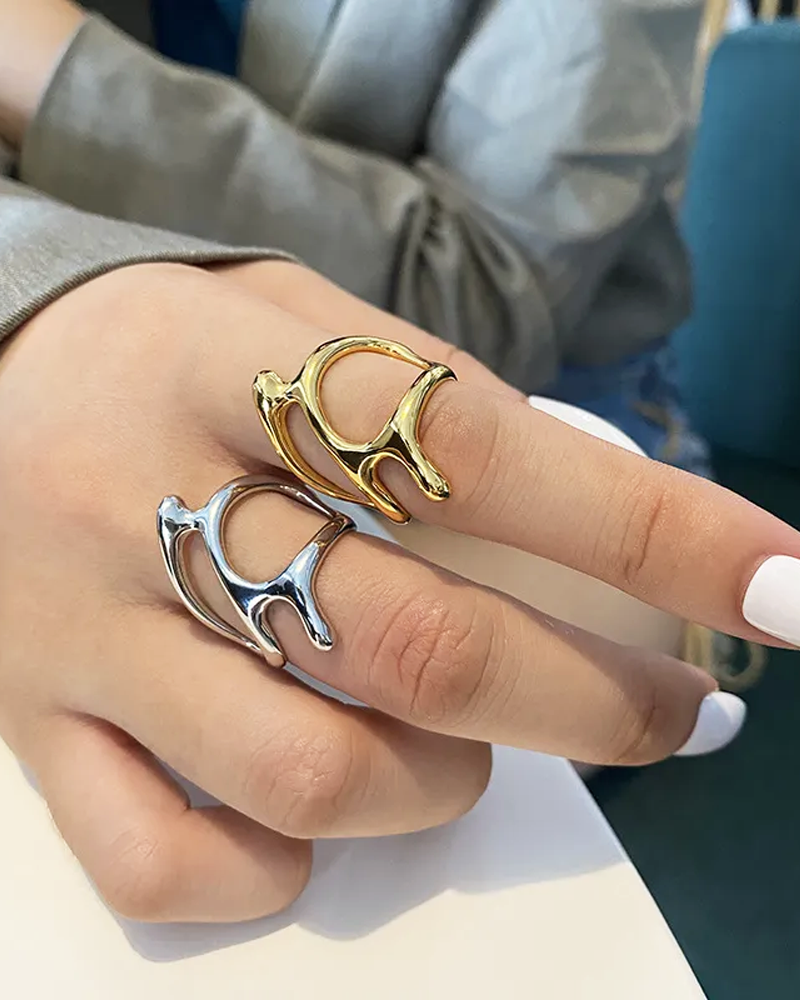 abstract-ring-2.png