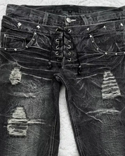 Jeans mit Schnürung