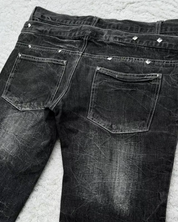 Jeans mit Schnürung