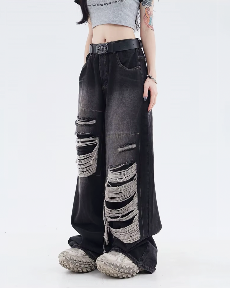 baggy-ripped-jeans-womens-2.png
