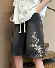 Short en jean brodé
