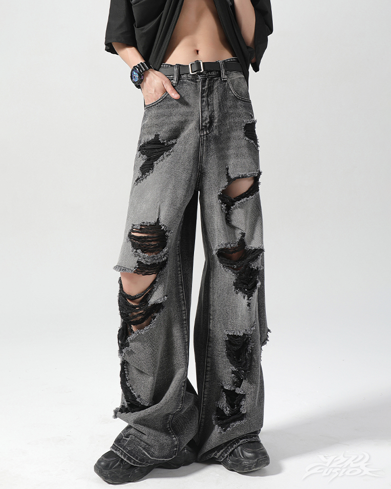 y2k-black-ripped-jeans-1.png