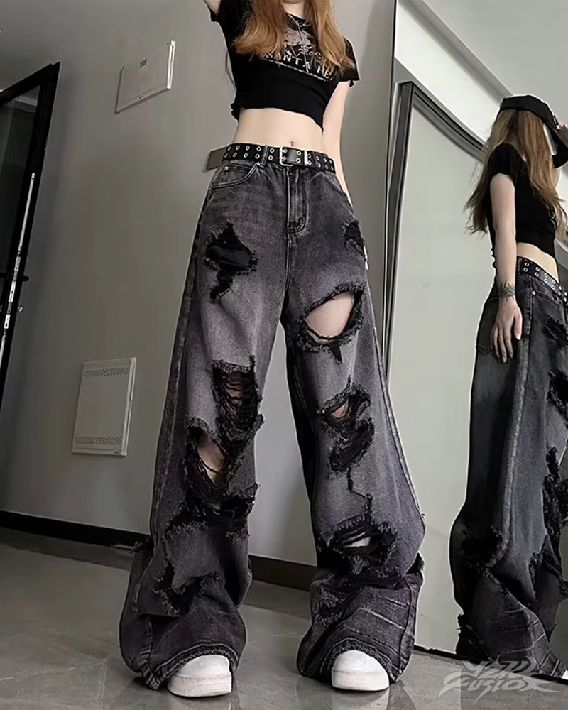 Y2K black ripped jeans