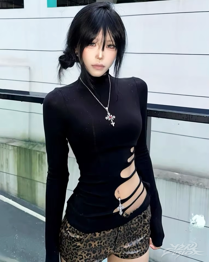 y2k-cut-out-turtleneck-top-2.png