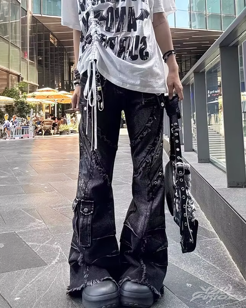 y2k-grunge-flare-jeans-1.png