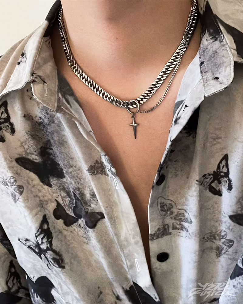 y2k-mens-star-necklace-2.png