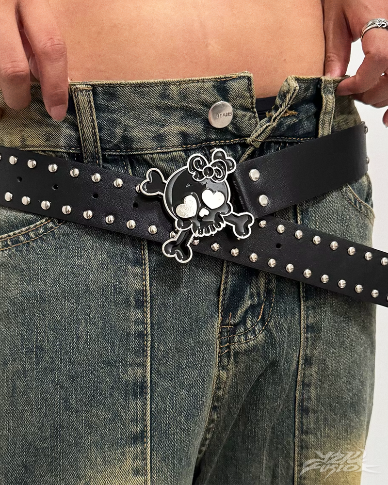 y2k-skull-belt-2.png