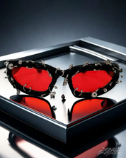 Y2K Sonnenbrille mit Piercings