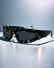 Y2K Sonnenbrille mit Piercings